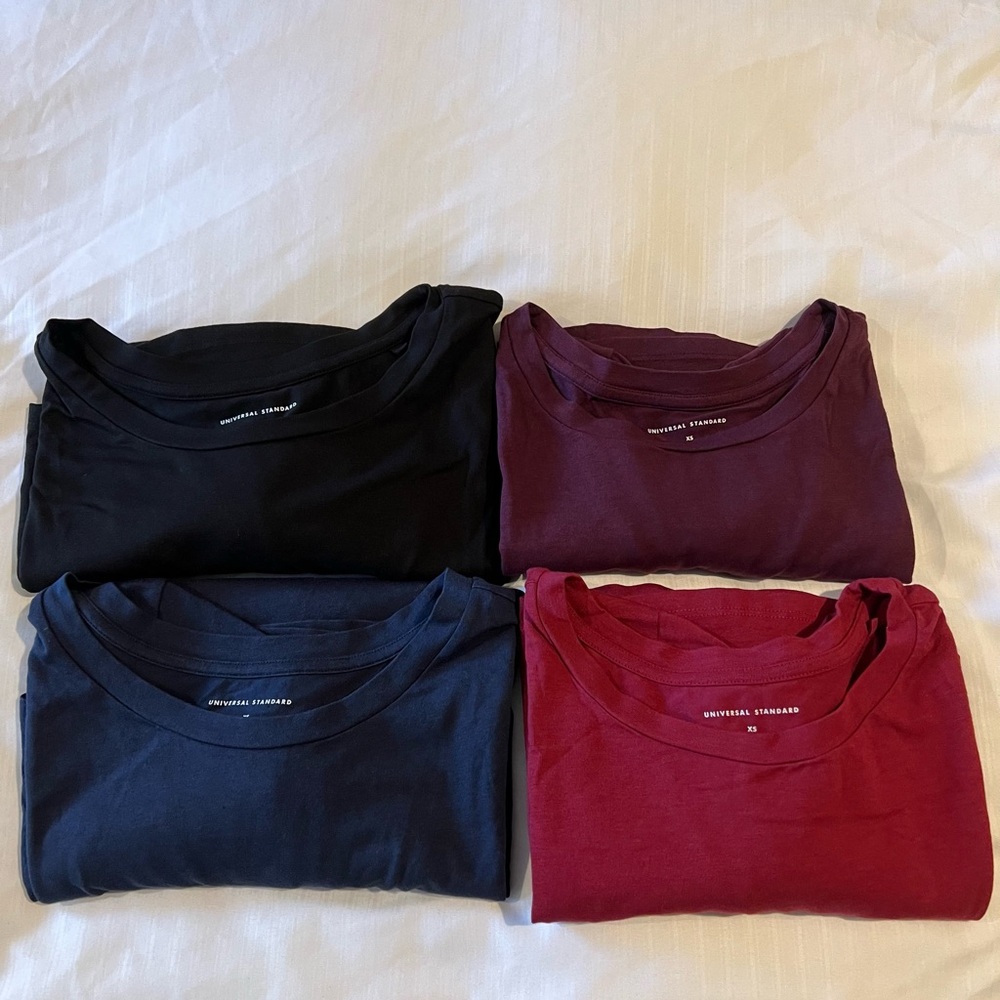 Universal Standard tee rex short sleeve, crew neck, t shirt (set of 4) size XS